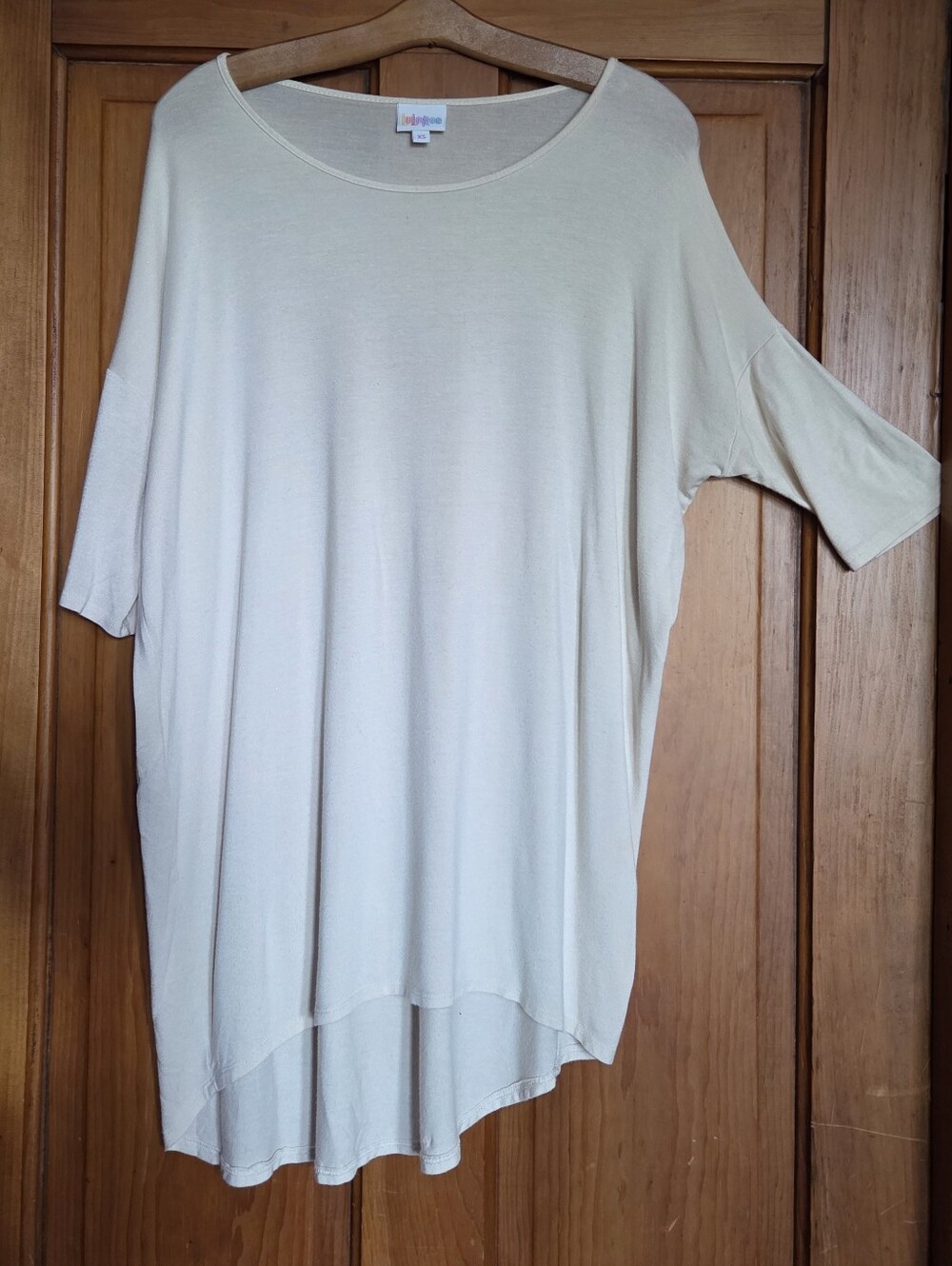 LuLaRoe Cream Oversized Scoop Neck Tunic